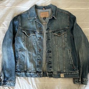 Abercrombie and Finch Mens Denim Jacket